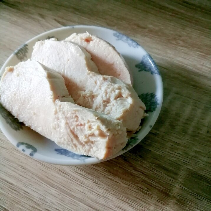 鶏胸肉の茹で方 レシピ 作り方 By パティシエtotoのレシピ 楽天レシピ